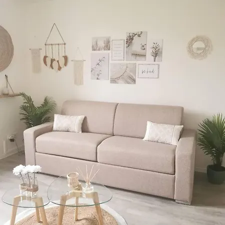 Le Bohemien *studio 30m²*wifi*parking Prive*calme Апартаменты *